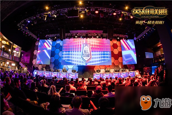 RNG教练：我们的阵容是训练比赛中胜率最高的体系，但比赛转化率不高